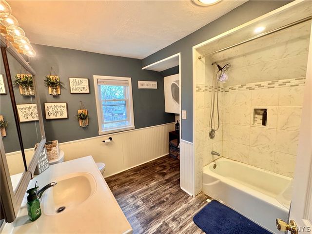 17 Mattie Street, Auburn, NY 13021