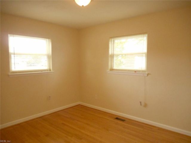 120 Latham DR, Newport News, VA 23605