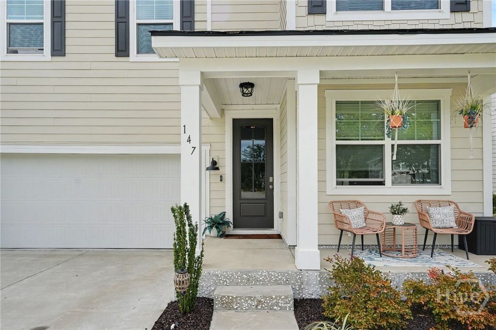 Image 4 of property listing at 147 Brennan Drive, Richmond Hill, GA 31324