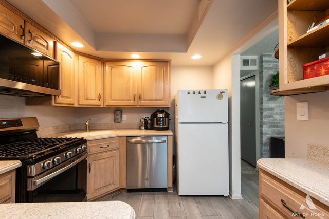 15713 orlan brook Drive 100, Orland Park, IL 60462