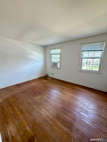 212 Sylvan Knoll Road, Stamford, CT 06902