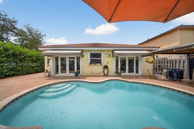 16437 SW 76th Terrace, Miami, FL 33193