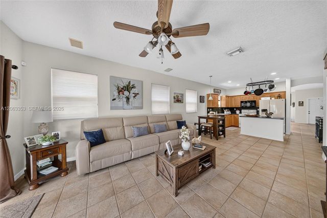 16437 SW 76th Terrace, Miami, FL 33193