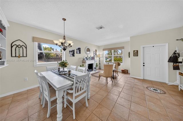 16437 SW 76th Terrace, Miami, FL 33193