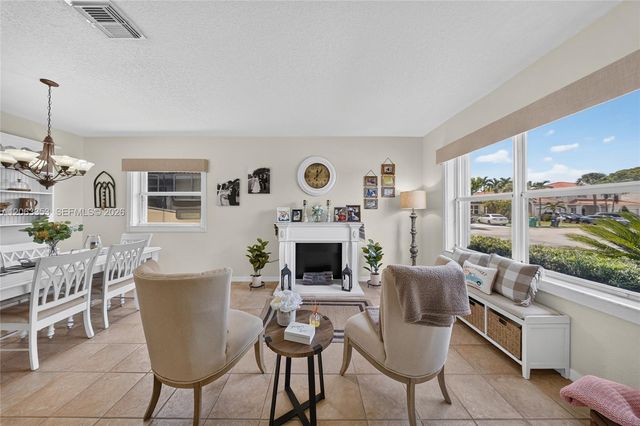 16437 SW 76th Terrace, Miami, FL 33193