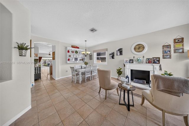 16437 SW 76th Terrace, Miami, FL 33193