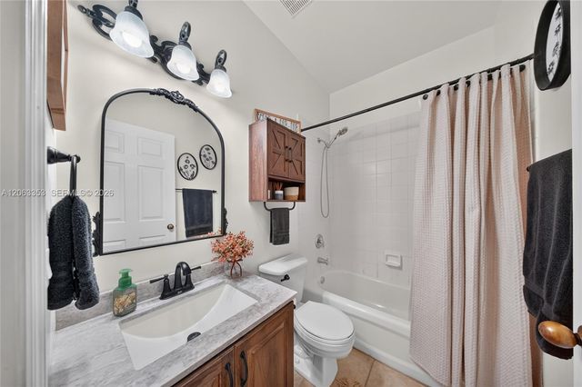16437 SW 76th Terrace, Miami, FL 33193