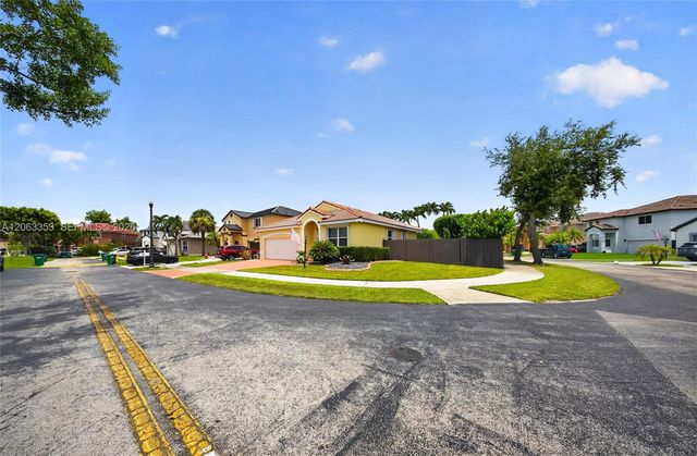 16437 SW 76th Terrace, Miami, FL 33193