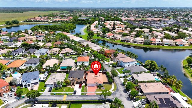 16437 SW 76th Terrace, Miami, FL 33193