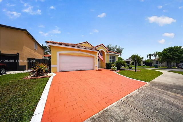 16437 SW 76th Terrace, Miami, FL 33193