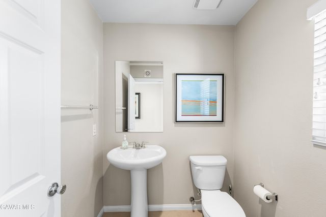 2721 Goldenrain Street, Palmdale, CA 93551