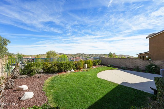 2721 Goldenrain Street, Palmdale, CA 93551