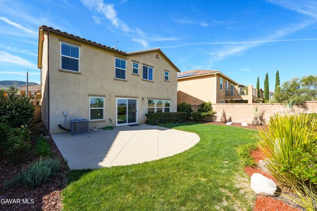 2721 Goldenrain Street, Palmdale, CA 93551