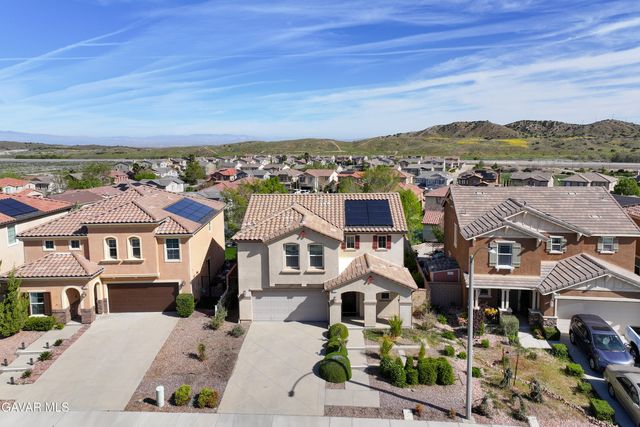 2721 Goldenrain Street, Palmdale, CA 93551