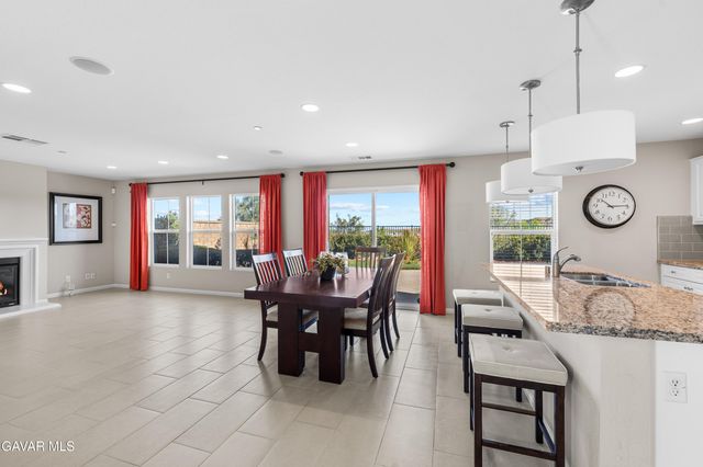 2721 Goldenrain Street, Palmdale, CA 93551