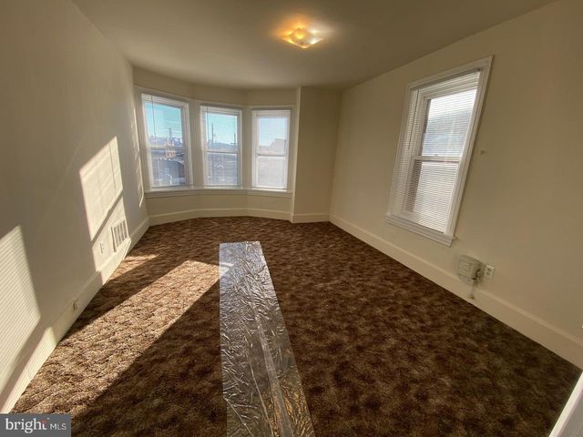 19 N FRONT ST, Steelton, PA 17113