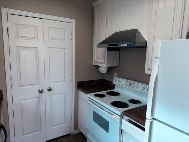 453 Strata Drive, Denton, TX 76201