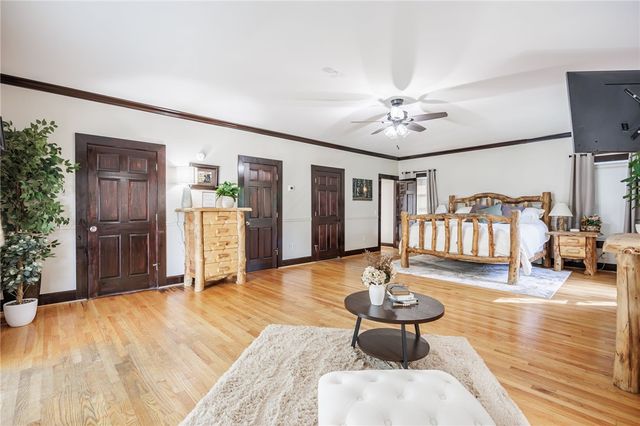 740 Brooks Road, Henrietta, NY 14586
