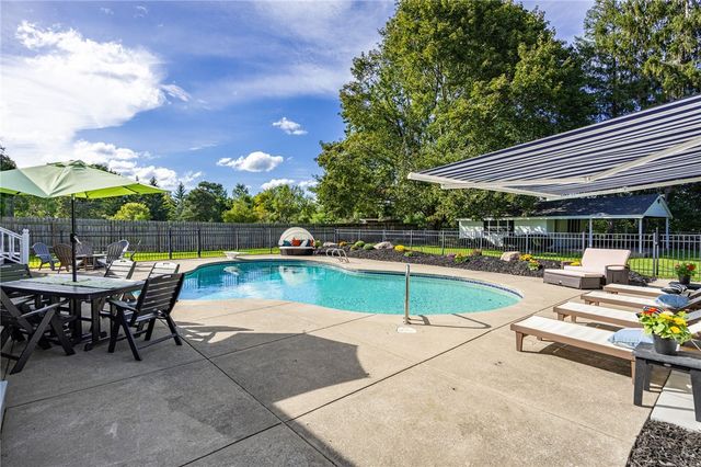 740 Brooks Road, Henrietta, NY 14586