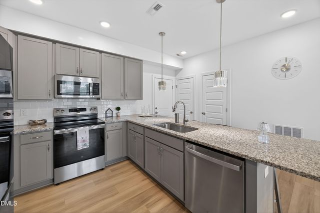 604 Market Grove Drive 100, Wake Forest, NC 27587