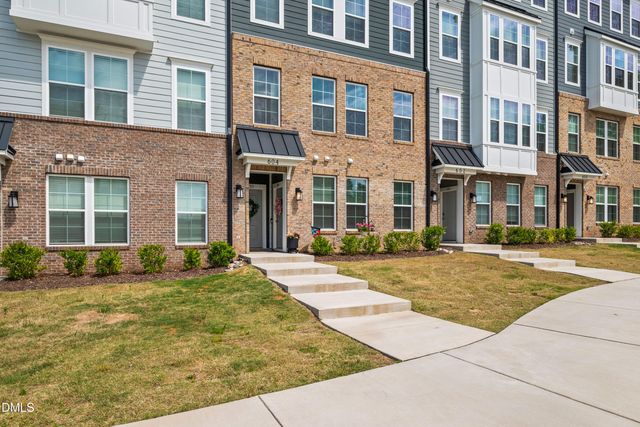 604 Market Grove Drive 100, Wake Forest, NC 27587
