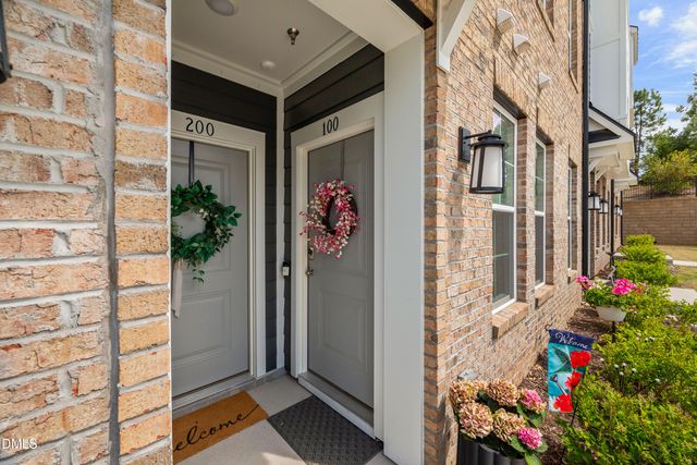 604 Market Grove Drive 100, Wake Forest, NC 27587
