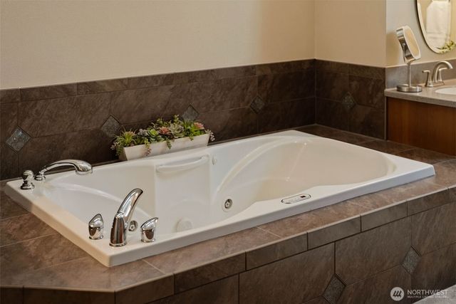 9524 E Northrim Ln, Spokane, WA 99217