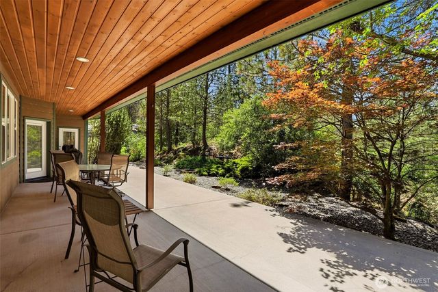 9524 E Northrim Ln, Spokane, WA 99217