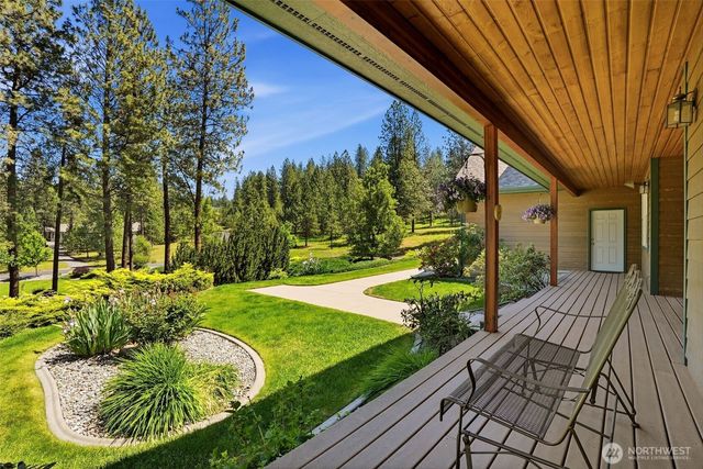 9524 E Northrim Ln, Spokane, WA 99217