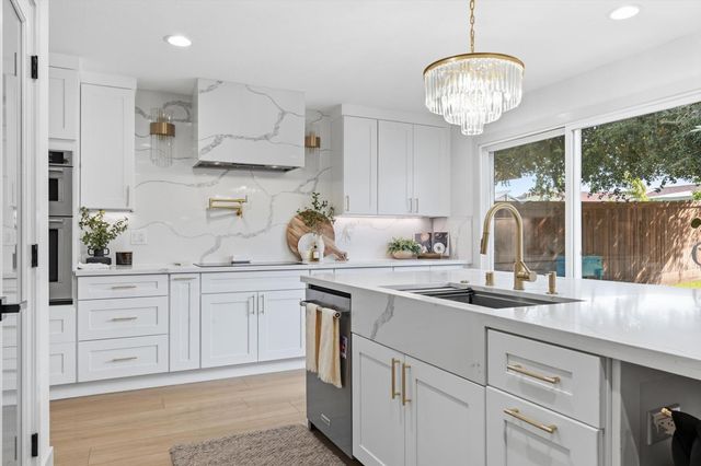 3340 Hartselle Way, Sacramento, CA 95827