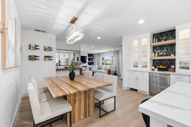 3340 Hartselle Way, Sacramento, CA 95827