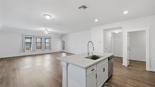 3640 Space Cloud DR, New Braunfels, TX 78130