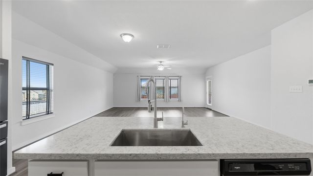 3640 Space Cloud DR, New Braunfels, TX 78130