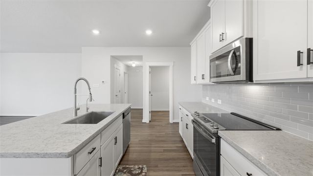 3640 Space Cloud DR, New Braunfels, TX 78130