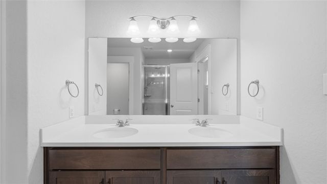 3640 Space Cloud DR, New Braunfels, TX 78130