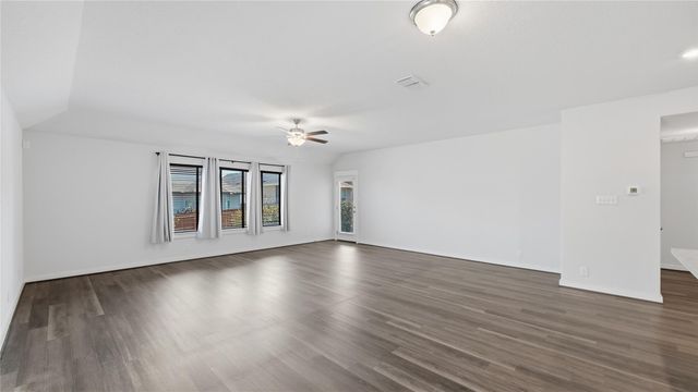 3640 Space Cloud DR, New Braunfels, TX 78130