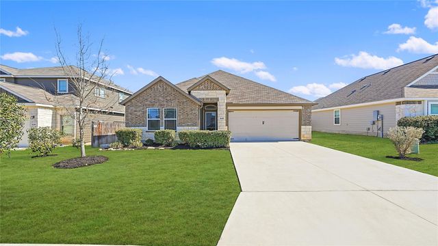 3640 Space Cloud DR, New Braunfels, TX 78130