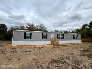 352 N COUNTY ROAD 315, Interlachen, FL 32148