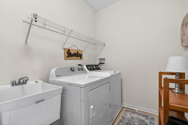 12475 Carver Lane, Huntley, IL 60142