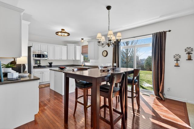 12475 Carver Lane, Huntley, IL 60142