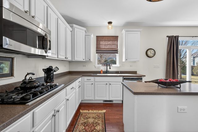 12475 Carver Lane, Huntley, IL 60142