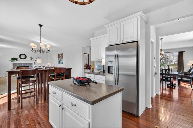 12475 Carver Lane, Huntley, IL 60142