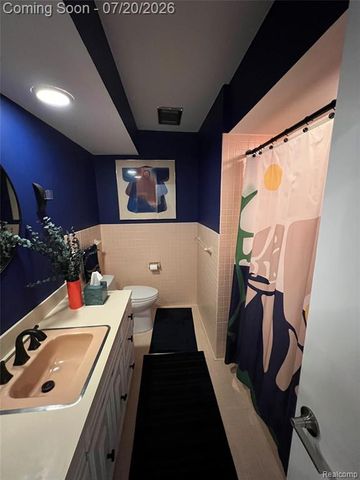 555 Townsend Street 203, Birmingham, MI 48009