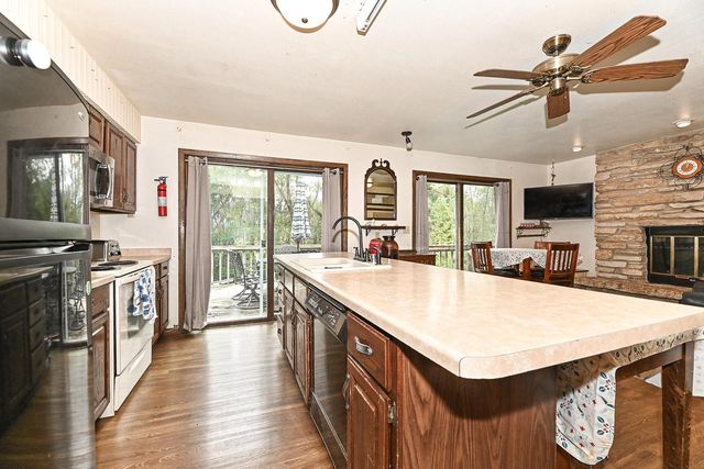 S70W20099 Adrian DRIVE, Muskego, WI 53150