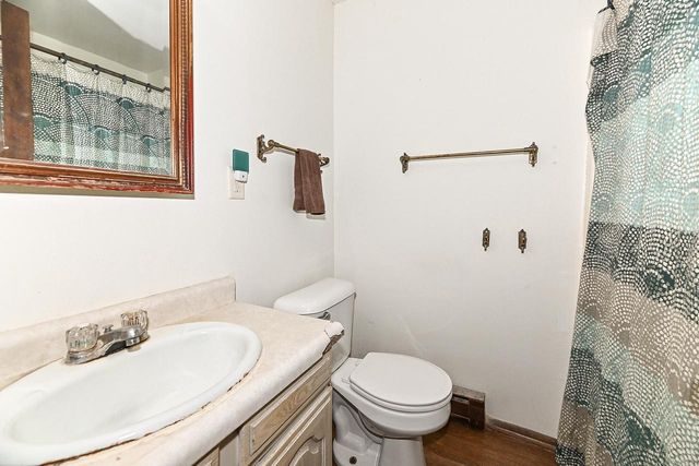 S70W20099 Adrian DRIVE, Muskego, WI 53150