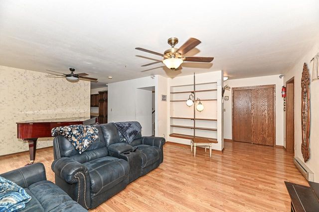 S70W20099 Adrian DRIVE, Muskego, WI 53150