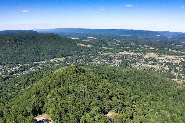 80 High Point Lane, Jasper, TN 37347