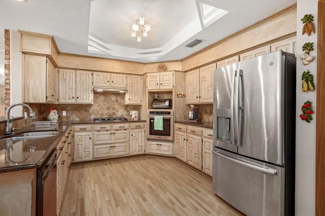 709 Chaffee Court, Arlington, TX 76006