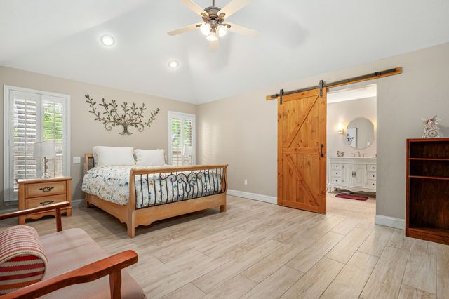 709 Chaffee Court, Arlington, TX 76006