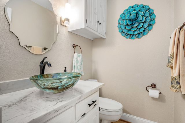 709 Chaffee Court, Arlington, TX 76006